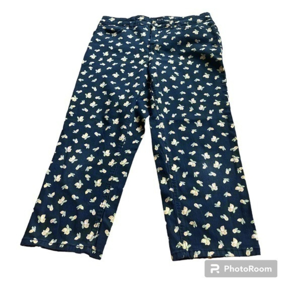 Navy blue lemon Dash Capri pants